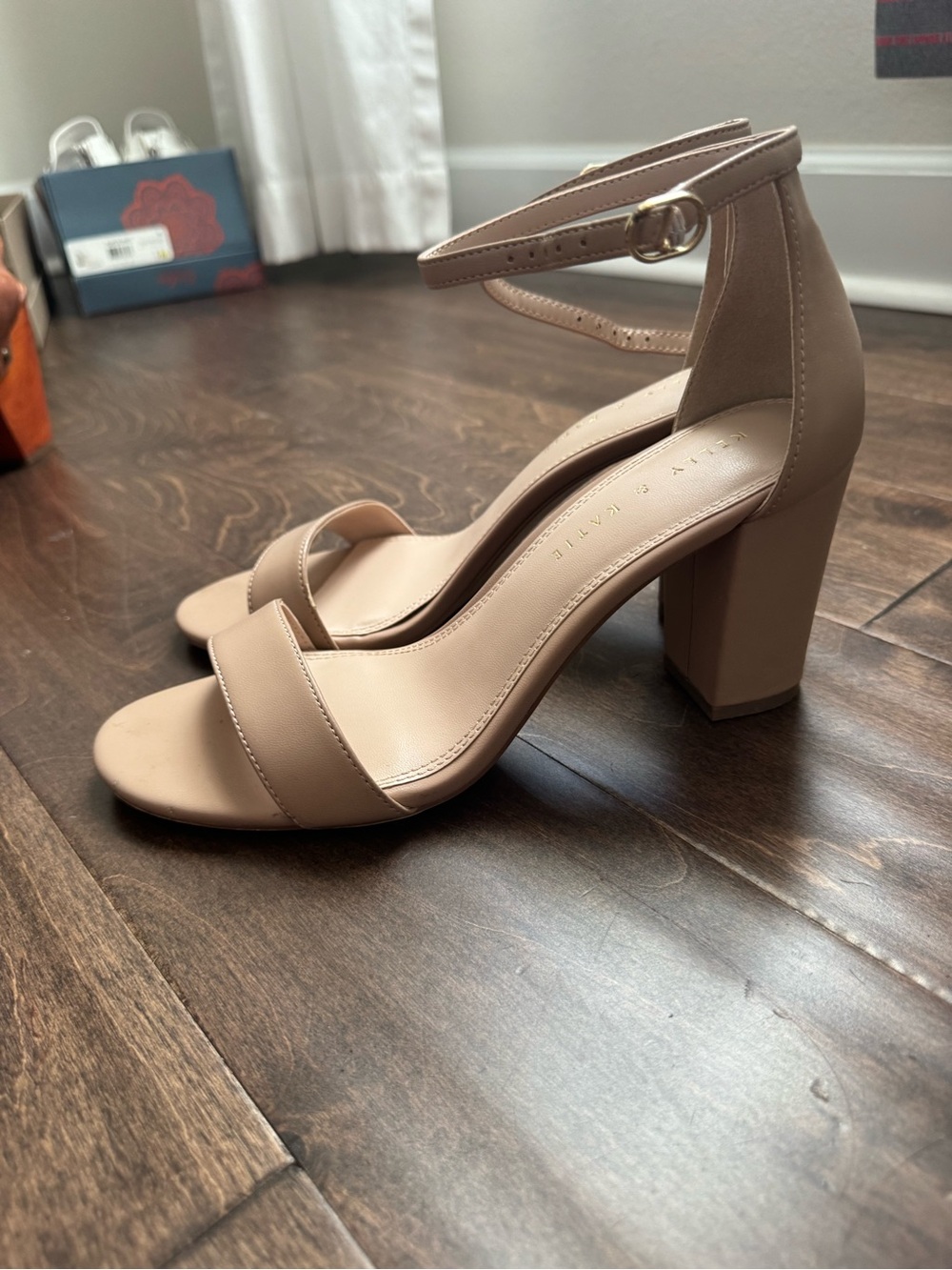 Ankle-Strap Block Heel Sandals in Nude